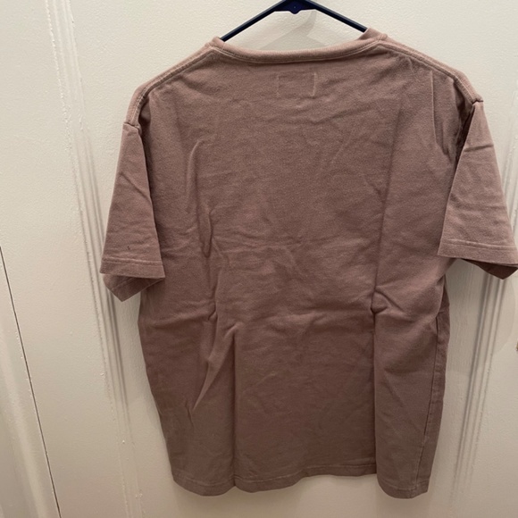 KITH gently used men’s medium t shirt - Picture 2 of 3